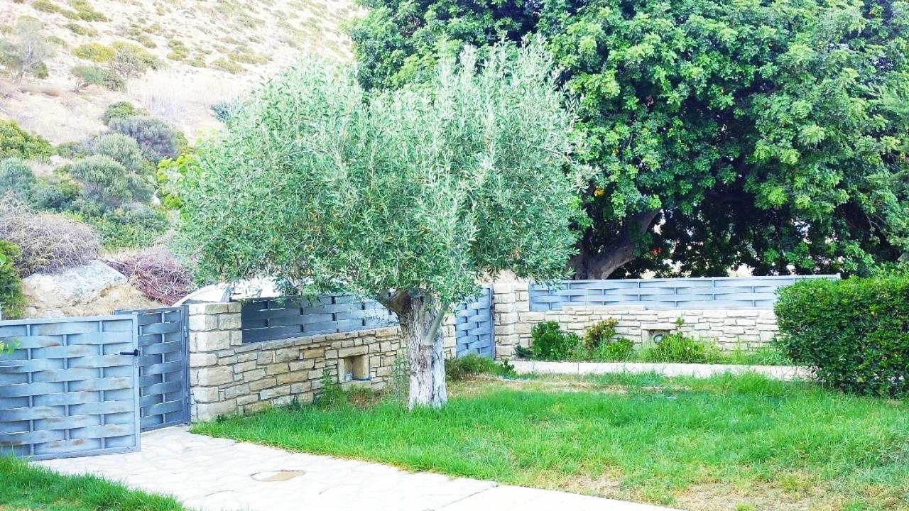 Villa Kanavos apts Matala Exterior foto